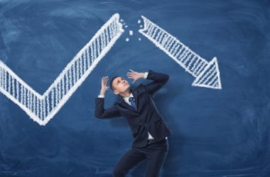 bitcoin-price-consolidates-losses,-why-100-sma-is-the-key-to-recovery