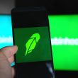 robinhood’s-shib-holdings-hit-36.684t-amidst-burns-and-whales’-accumulation
