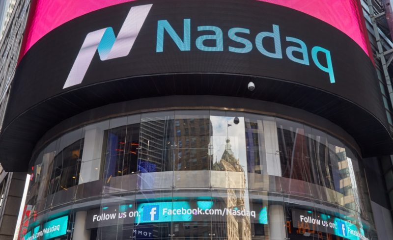 nasdaq-and-cboe-eyeing-bitcoin-etf-options,-pullix’s-plx-presale-nears-$4m