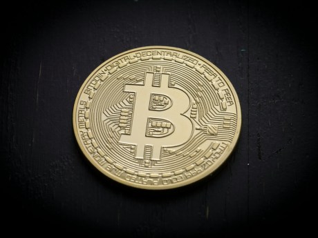 this-banking-giant-files-for-bitcoin-etf-application-in-hong-kong