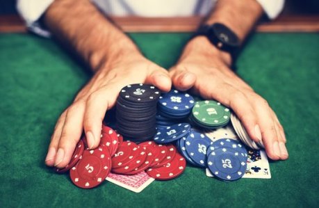 forget-bitcoin,-this-billionaire-is-betting-big-on-solana-for-2024