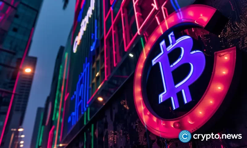 xrp-and-bitcoin-traders-looking-at-deestream