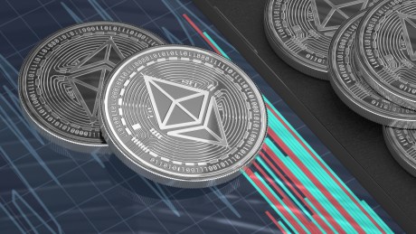 ethereum-breaks-above-$2,400:-this-metric-points-to-further-upside