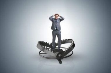 bitcoin-price-holds-ground-but-risk-of-pullback-keeps-rising