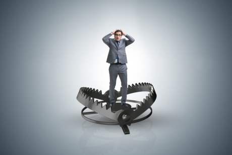bitcoin-price-holds-ground-but-risk-of-pullback-keeps-rising