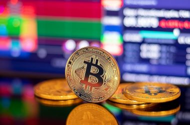 spot-bitcoin-etfs-shatter-trading-record-with-$7.69-billion