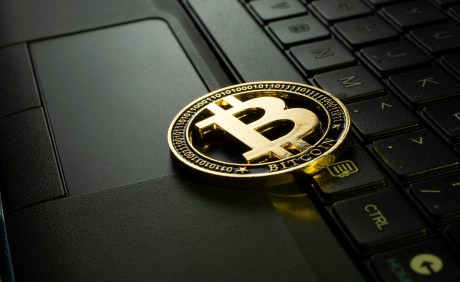 bitcoin-sets-new-all-time-high-above-$69,000-as-institutionals-show-fomo
