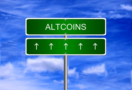 next-big-thing-in-crypto:-analyst-spotlights-top-2-altcoins-for-web-3.0
