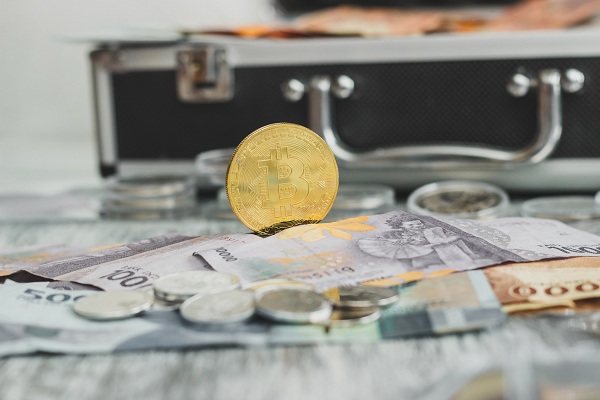 patient-capital-management-ditches-grayscale-bitcoin-trust-for-bitcoin-etps
