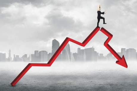 bitcoin-price-at-risk-of-more-downsides-before-fresh-increase-to-$70k