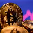 what’s-pushing-down-bitcoin’s-hodler-balances?