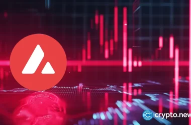 avalanche-eyes-$70-price-rally-after-banking-collaboration-with-chainlink