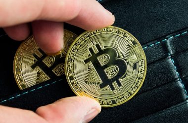 bitcoin-wallet-dormant-for-12-years-suddenly-moves-500-btc