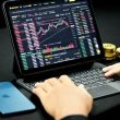 what’s-a-simple-strategy-for-buying-&-selling-bitcoin?-this-analyst-answers
