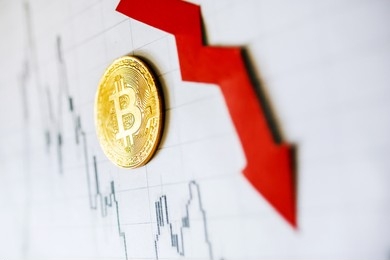 bitcoin-price-plummets-as-us-government-transfers-$2b-in-seized-silk-road-btc,-coincidence?