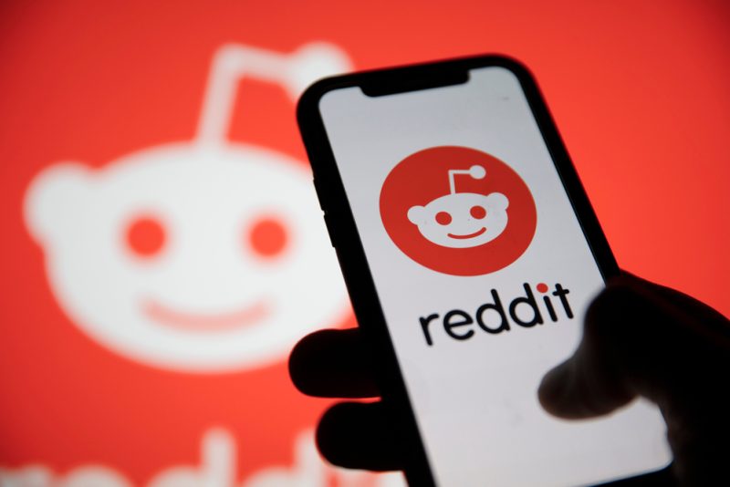 vana-launches-reddit-data-dao-allowing-users-control-over-personal-data