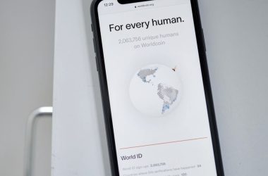 worldcoin-introduces-new-features-to-enhance-privacy-and-trust