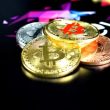 bitcoin-bonanza-before-the-halving?-analyst-sees-pre-crash-buying-window