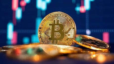 bitcoin-tipped-to-attain-six-figure-value-following-fourth-halving-–-details