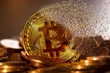 this-analyst-says-you-should-sell-your-btc-in-may-and-go-away