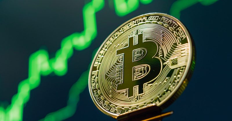 arthur-hayes-predicts-bitcoin-is-poised-for-a-steady-rise-in-value