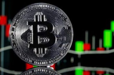 fundstrat-ceo-predicts-when-bitcoin-price-will-reach-$150,000-and-$500,000
