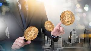 us-mega-banks-jp-morgan-and-wells-fargo-unveil-bitcoin-exposure-as-btc-drops-to-$60,000