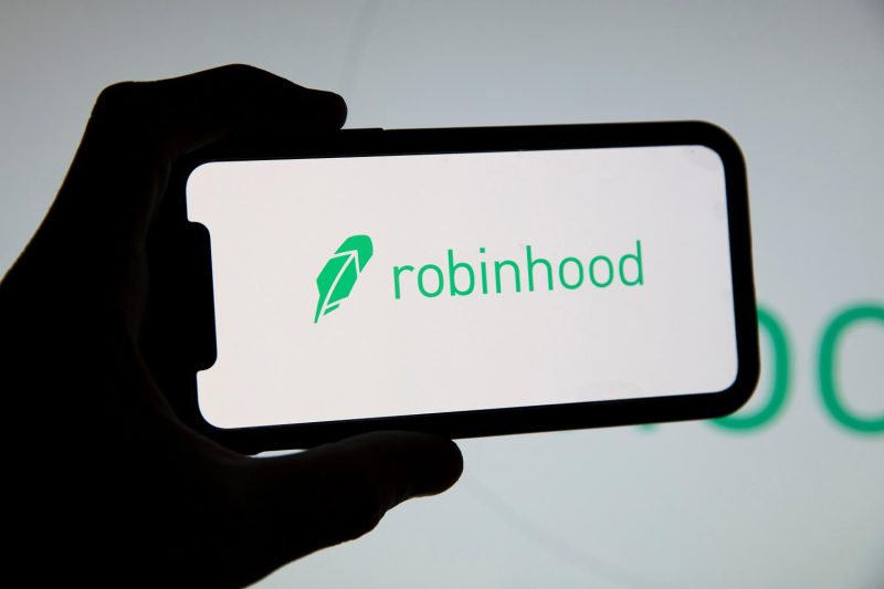 robinhood-launches-solana-(sol)-staking-in-europe