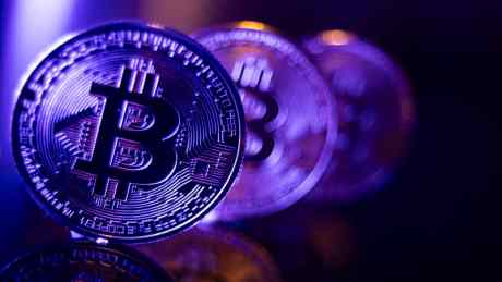 forget-fear,-embrace-greed?-bitcoin-soars-as-sentiment-turns-red-hot