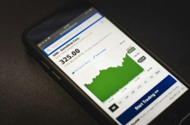 solana-based-gamestop-tribute-token-(gme)-soars-300%-following-roaring-kitty’s-return
