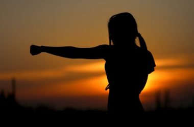 memecoin-fight:-daddy-surpasses-mother-despite-insider-trading-activity-allegations