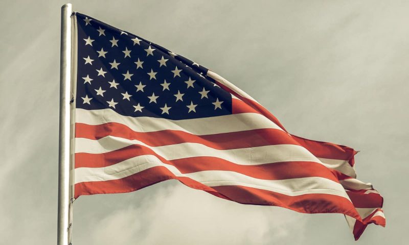 coinbase-flags-crypto-talent-drain-from-us-amidst-regulatory-concerns