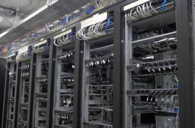 chinese-telecom-giant-coolpad-to-buy-bitcoin-mining-rigs-worth-$13.5-million