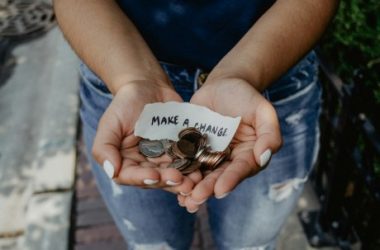 layerzero’s-zro-token-airdrop-receives-backlash-for-‘proof-of-donation’-mechanism
