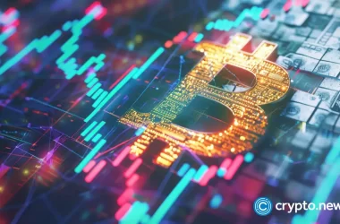 blackrock-reveals-large-bitcoin-etf-stake-with-43,000-shares