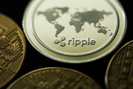 xrp-breakout:-could-it-skyrocket-to-$100?-analysts-share-their-predictions