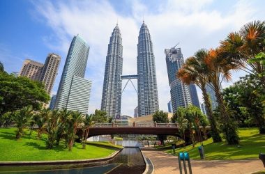 malaysia-adopts-worldcoin’s-iris-scan-technology-for-digital-verification