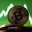 bitcoin-etfs-record-$150-million-inflow-amid-price-rebound