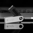 uphold’s-topper-integrates-with-ledger-hardware-wallet