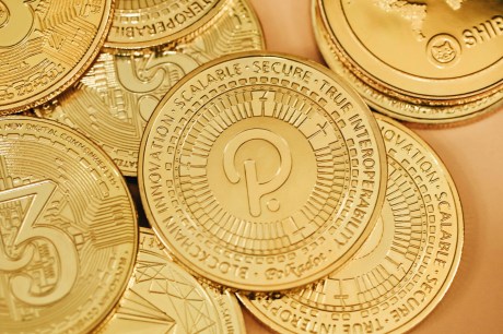 altcoin-market-cap-surges-past-200-day-ema:-is-altseason-finally-here?