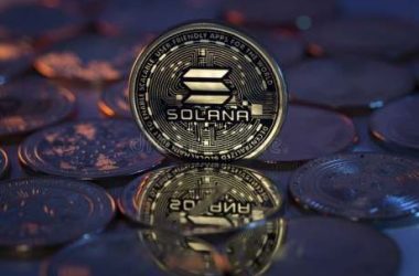 solana-price-continues-downward-slide-—-is-a-rebound-possible-at-$180? 