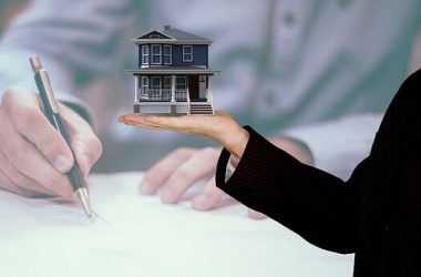 la-rosa-holdings-to-allow-real-estate-agents-to-receive-commissions-in-crypto