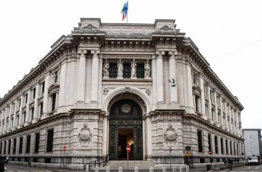 bank-of-italy-calls-bitcoin-p2p-services-‘crime-as-a-service’-amidst-growing-acceptance