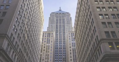 cme-group-clarifies-no-official-decision-made-on-xrp,-solana-futures-contracts