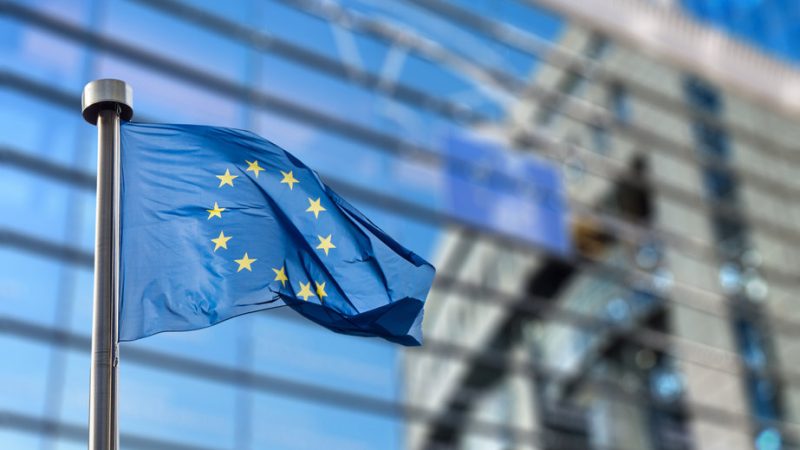 european-central-bank-wants-a-digital-euro-as-trump-embraces-stablecoins