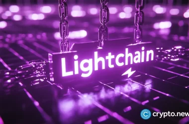 trump-token-launch-sparks-interest,-alongside-growing-interest-in-lightchain-ai