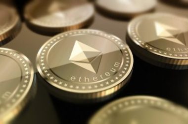 ethereum-traders-buy-the-dip-as-solana-stablecoins-soar.-will-$best-go-bullish?