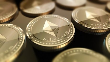 ethereum-traders-buy-the-dip-as-solana-stablecoins-soar.-will-$best-go-bullish?