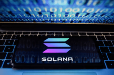 analyst-eyes-$387-for-solana-as-key-support-levels-strengthen—details