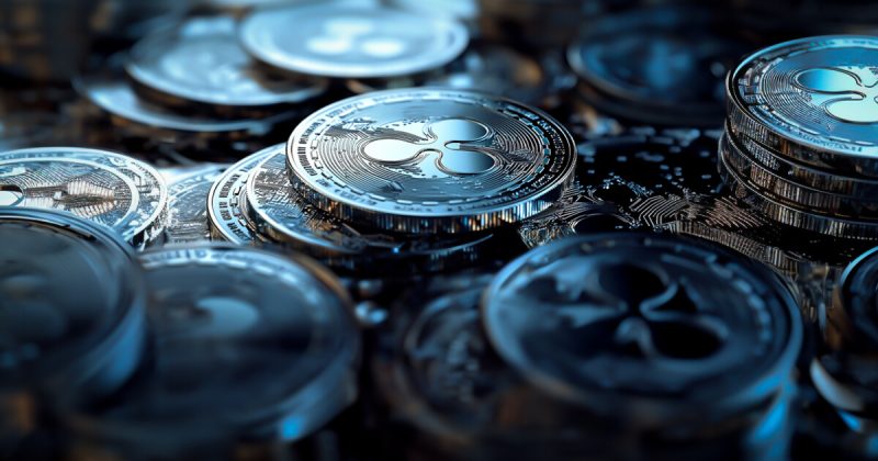 bloomberg-analysts’-rankings-show-litecoin-leading-altcoin-etf-approval-race,-while-xrp-trails